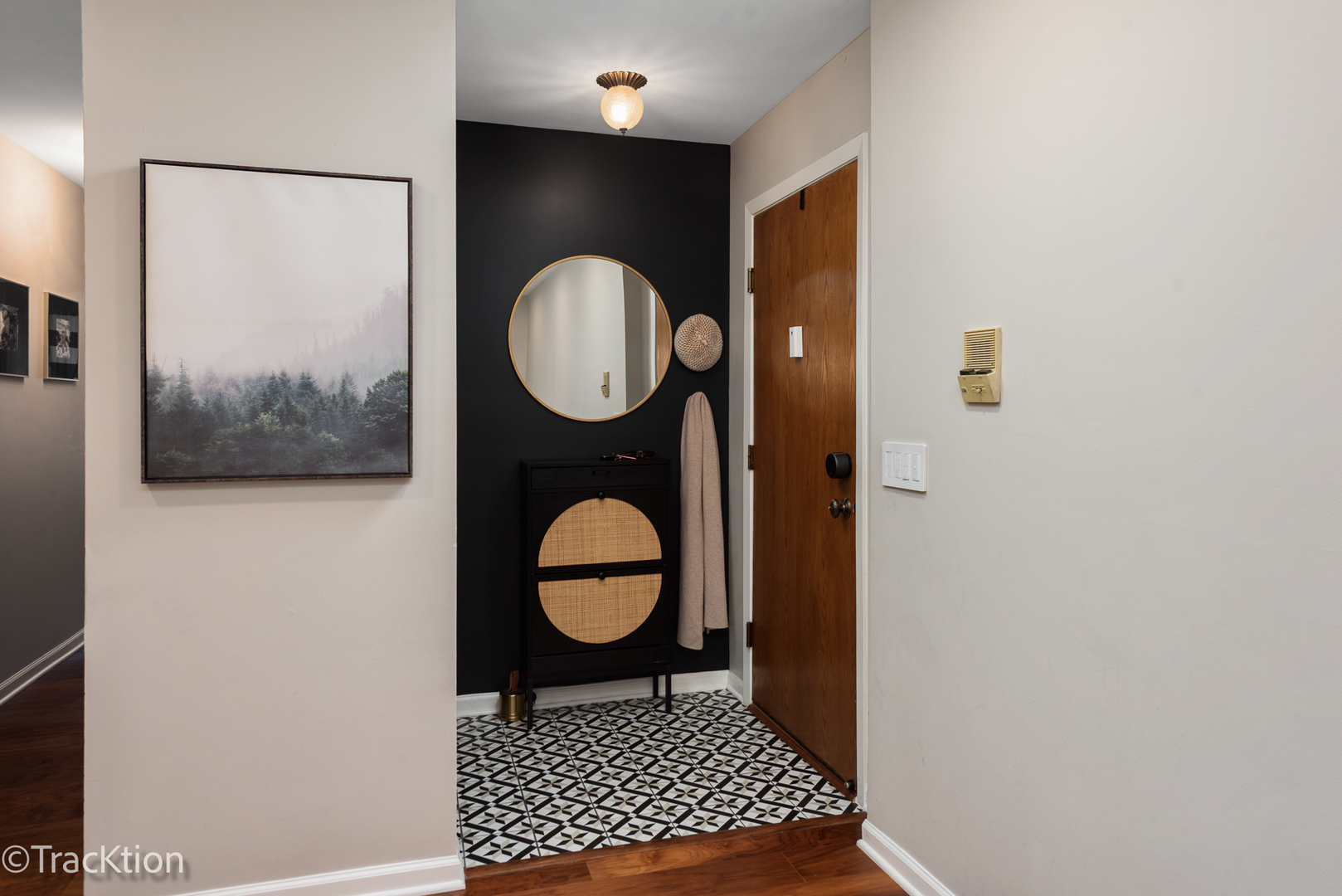 1147 Middlebury Lane #B1, Wheeling, IL 60090