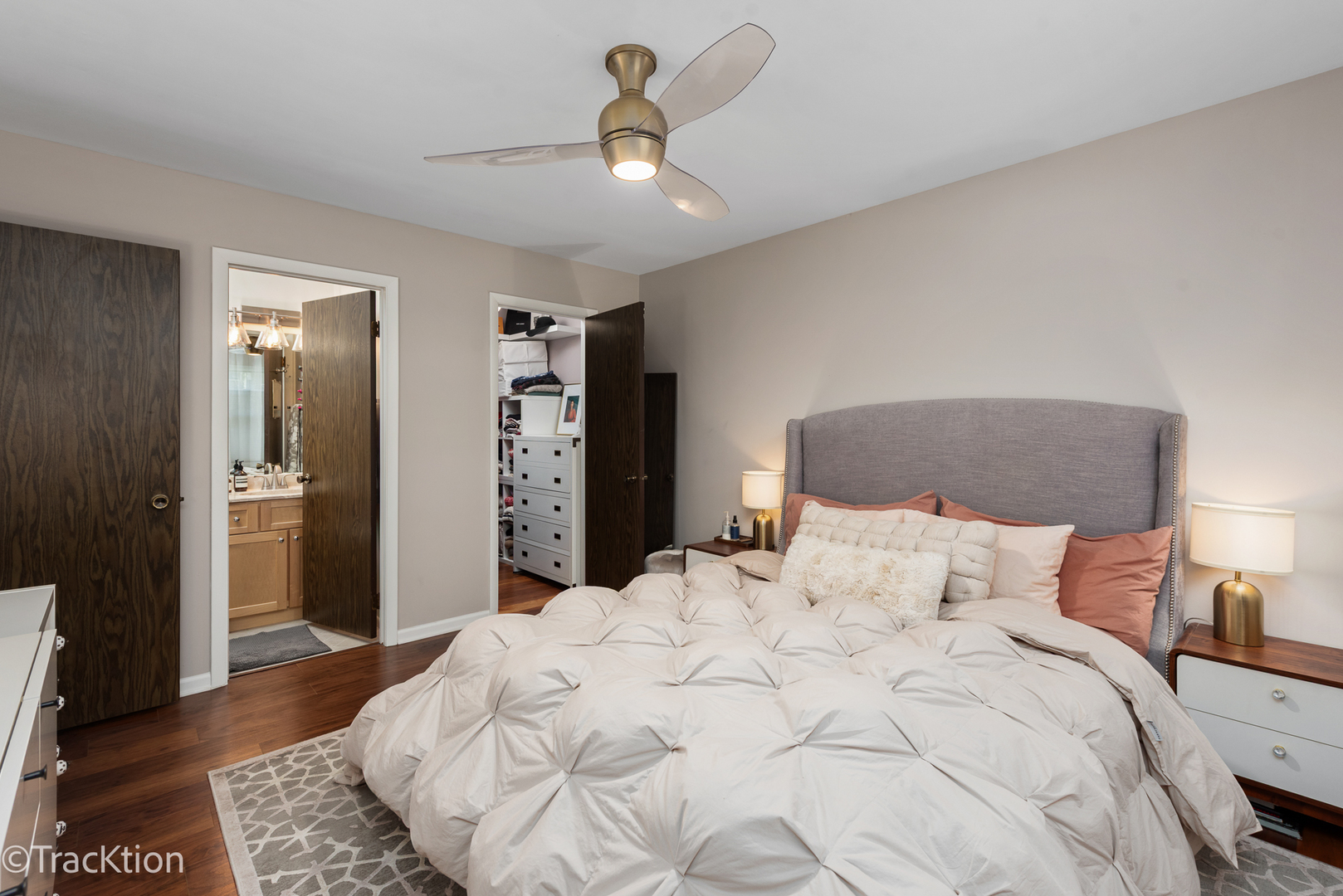 1147 Middlebury Lane #B1, Wheeling, IL 60090