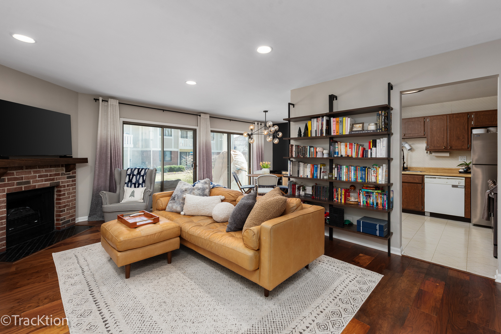 1147 Middlebury Lane #B1, Wheeling, IL 60090