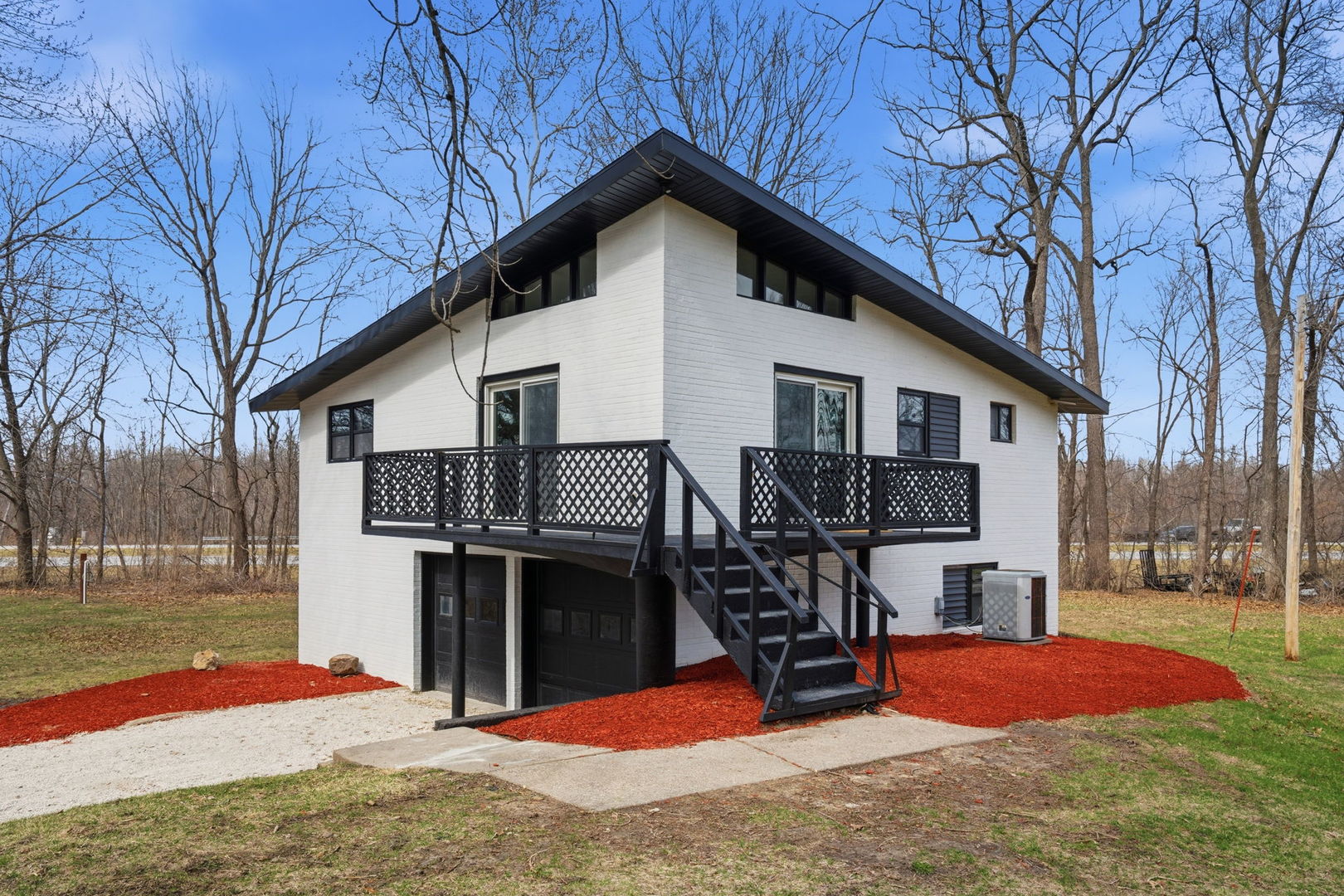 1258 US Highway 6, Coal Valley, IL 61240