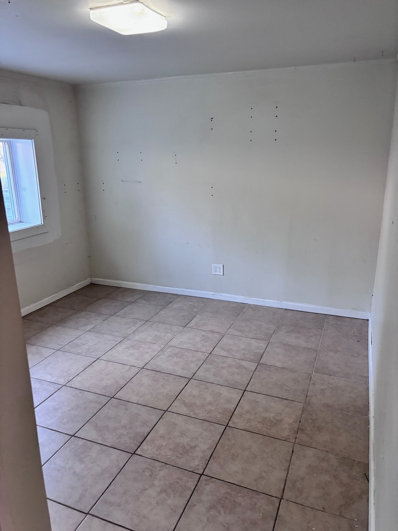 224 Heather Terrace, Round Lake Beach, IL 60073