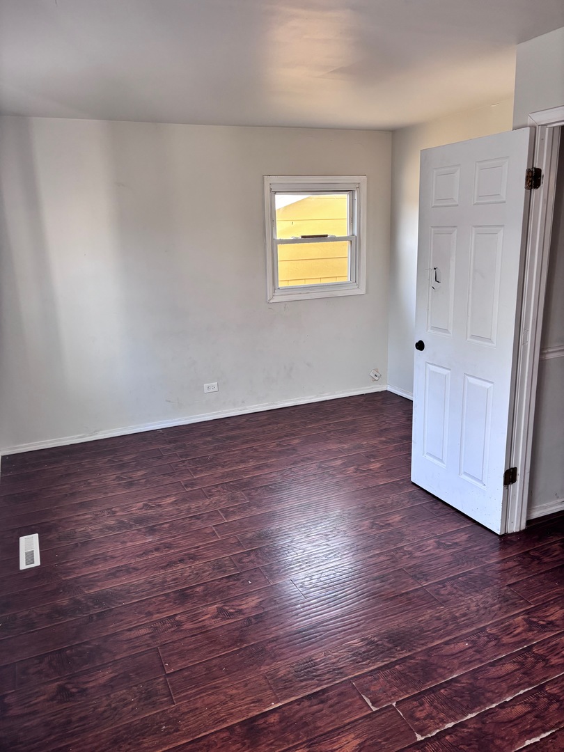 224 Heather Terrace, Round Lake Beach, IL 60073