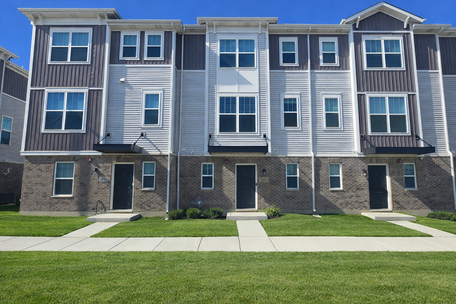 1541 Cooper Street, Des Plaines, IL 60018