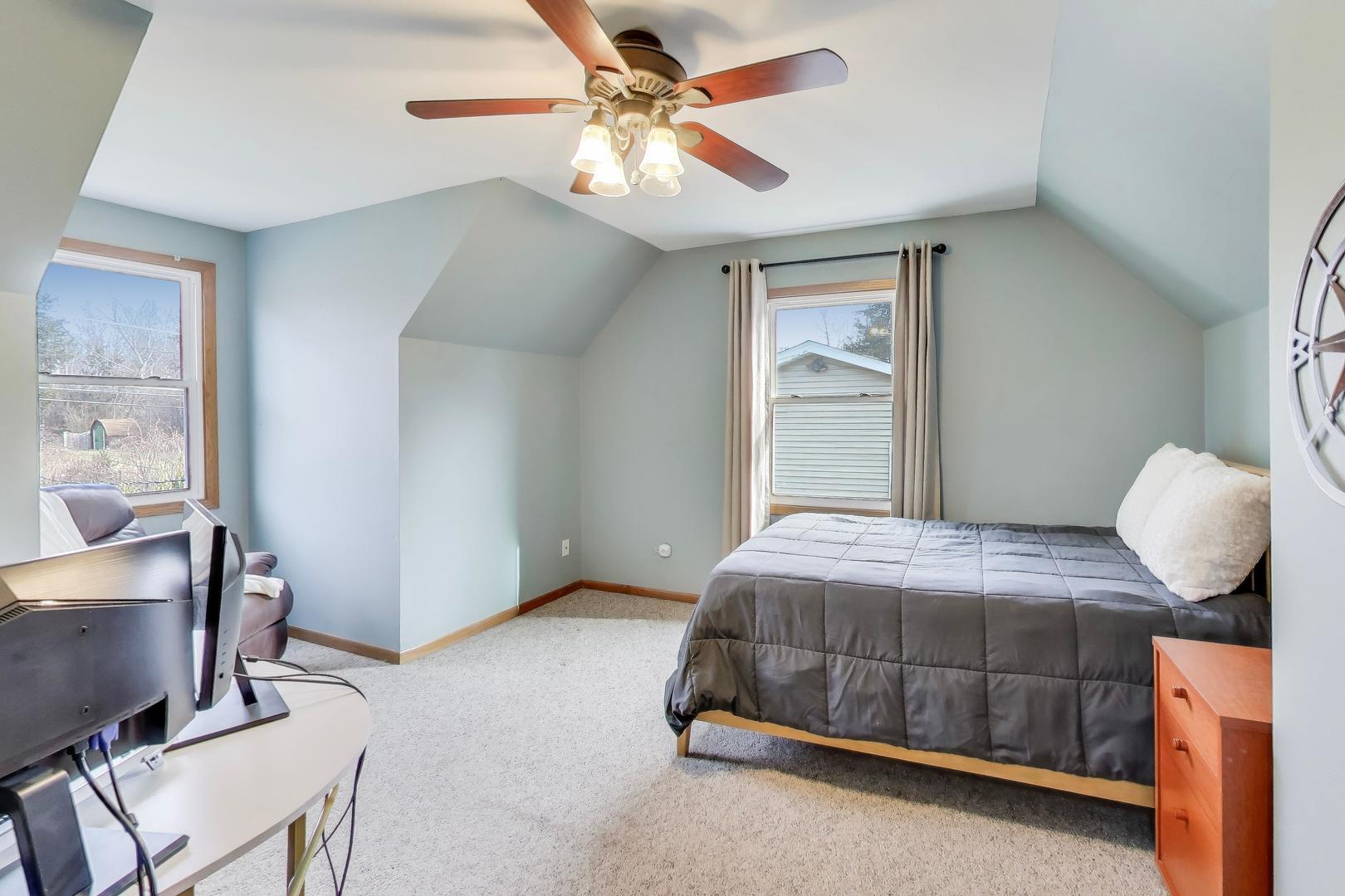 25097 W Buena Avenue, Lake Villa, IL 60046