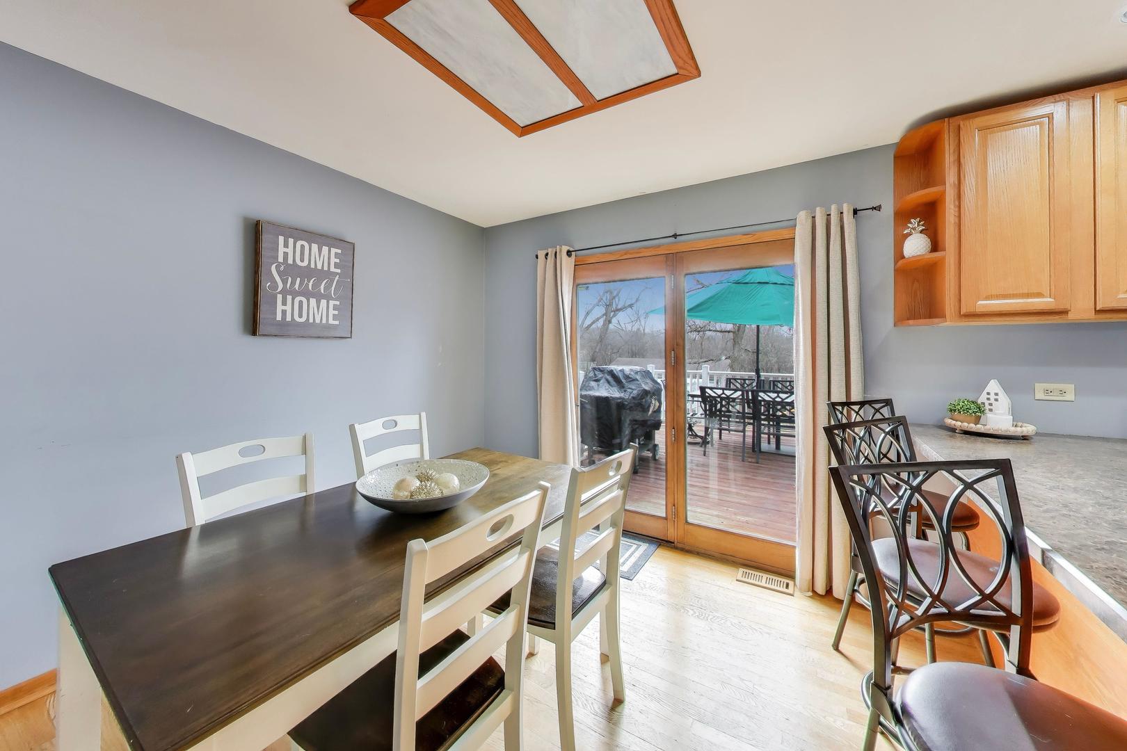 25097 W Buena Avenue, Lake Villa, IL 60046