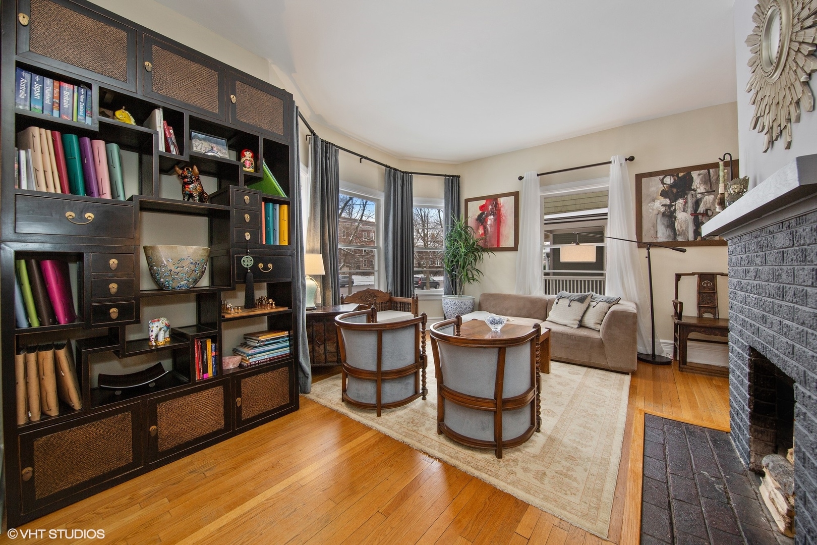 311 S Ridgeland Avenue, Oak Park, IL 60302