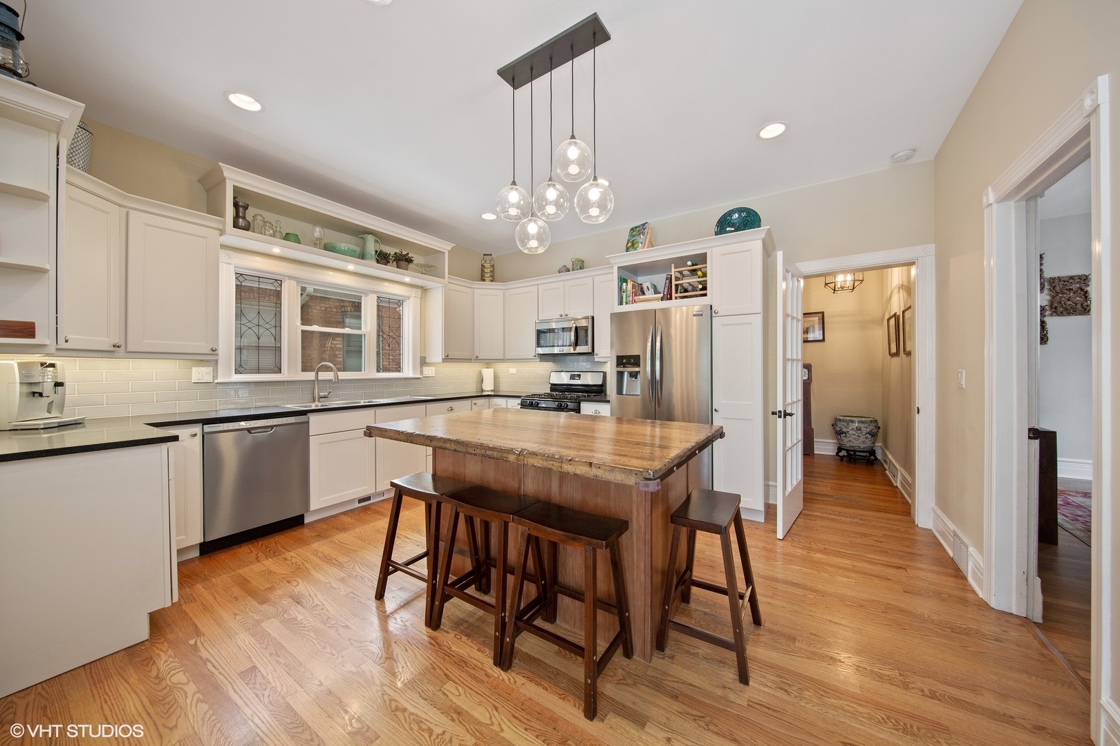 311 S Ridgeland Avenue, Oak Park, IL 60302