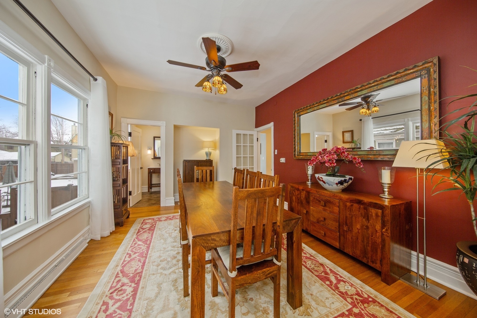 311 S Ridgeland Avenue, Oak Park, IL 60302