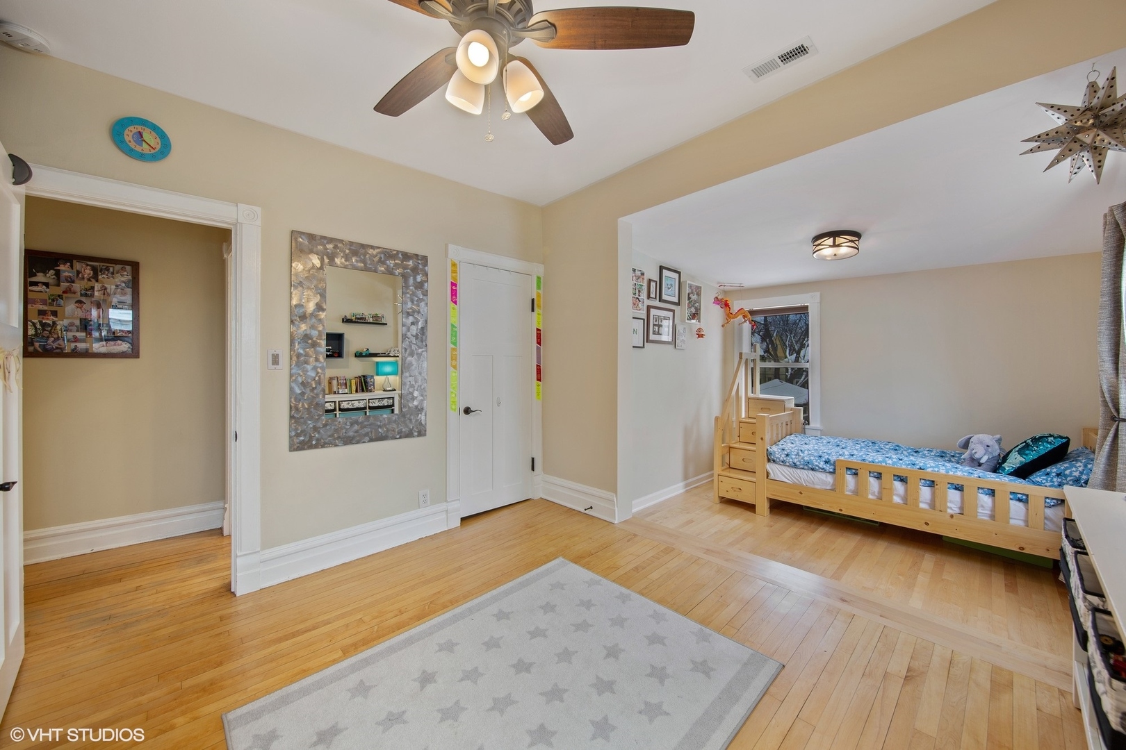 311 S Ridgeland Avenue, Oak Park, IL 60302