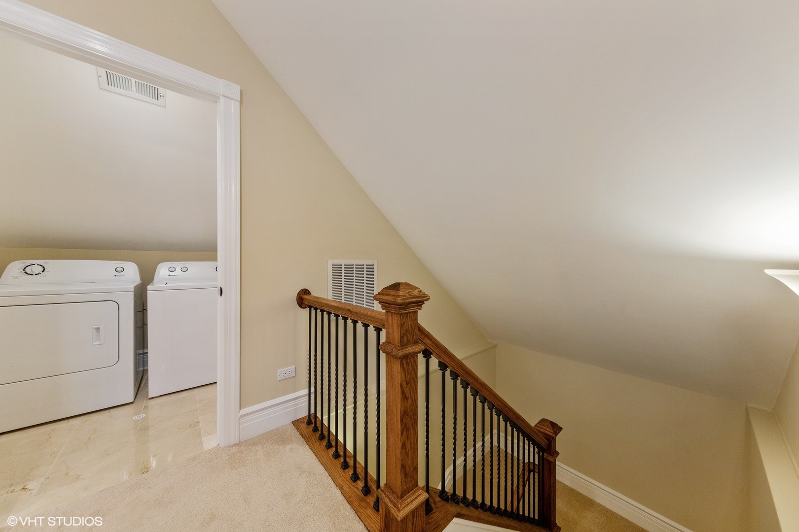 311 S Ridgeland Avenue, Oak Park, IL 60302