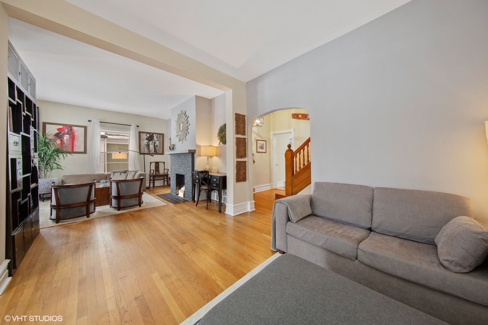 311 S Ridgeland Avenue, Oak Park, IL 60302