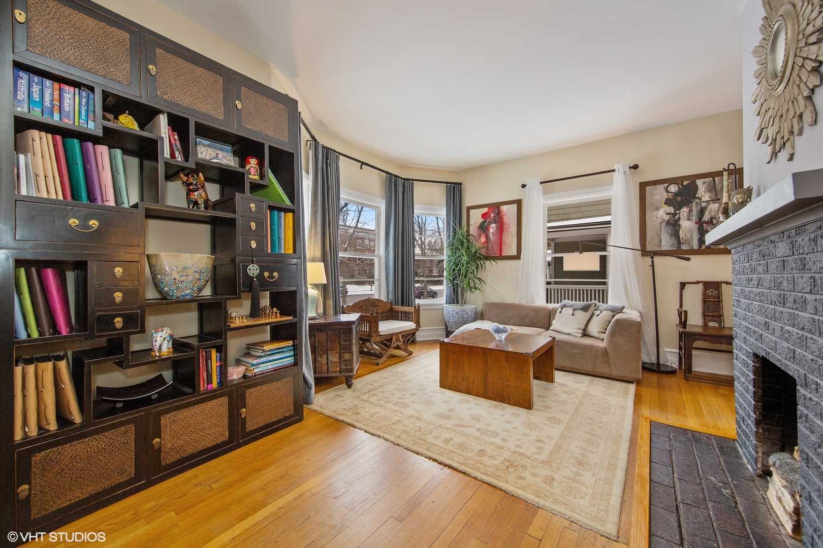 311 S Ridgeland Avenue, Oak Park, IL 60302