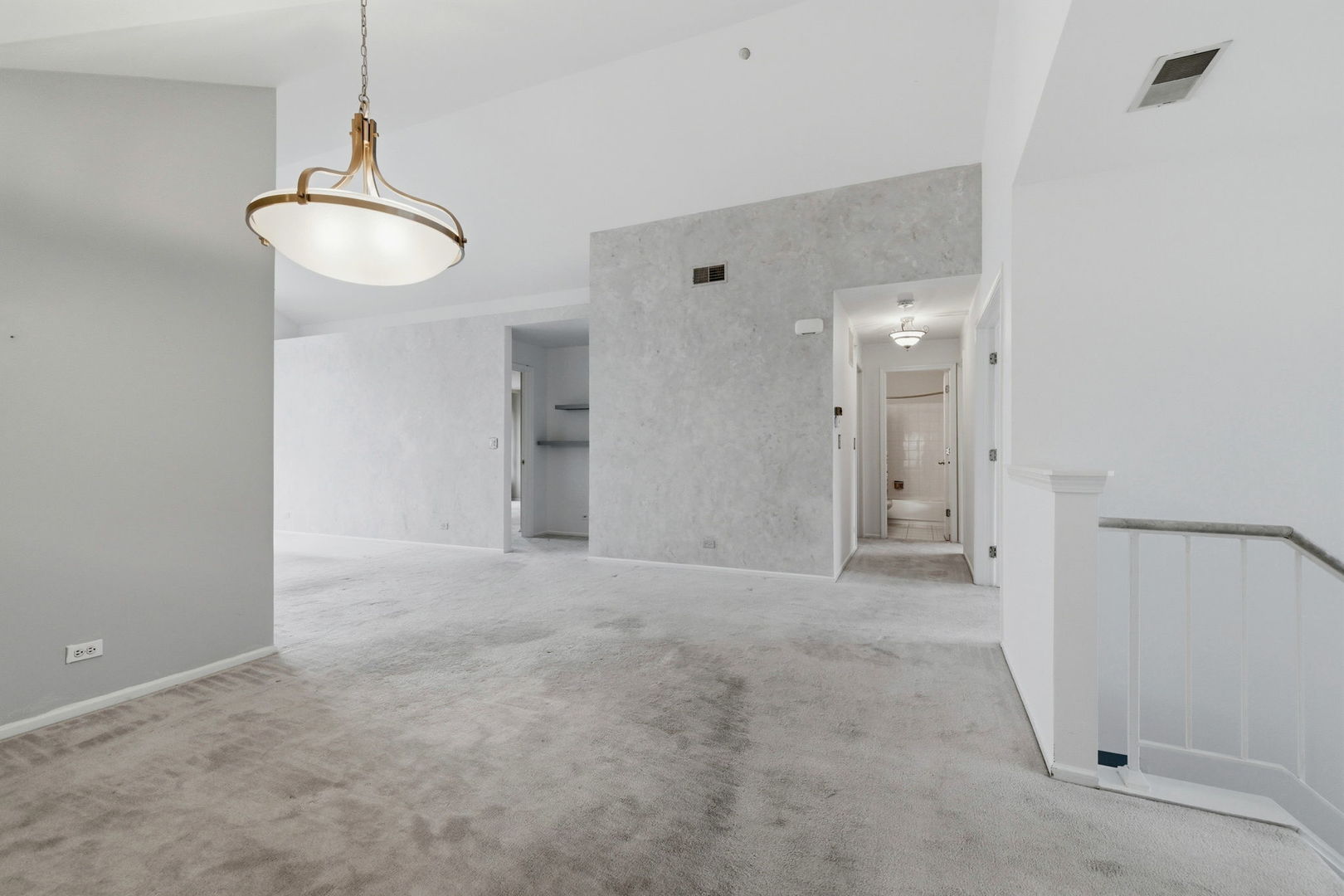 1632 Columbia Circle #2, Bartlett, IL 60103