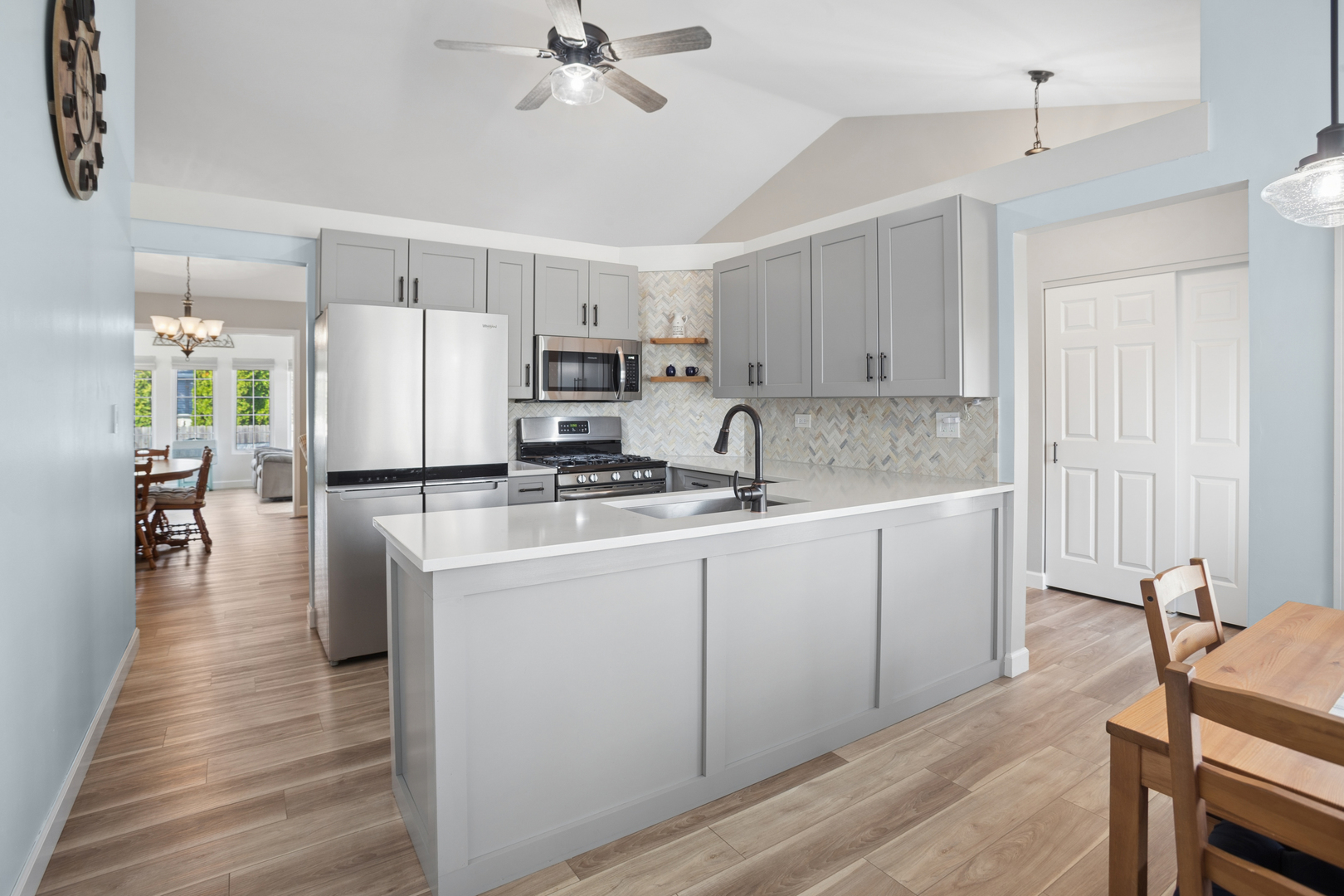 100 Longford Drive, Elgin, IL 60120