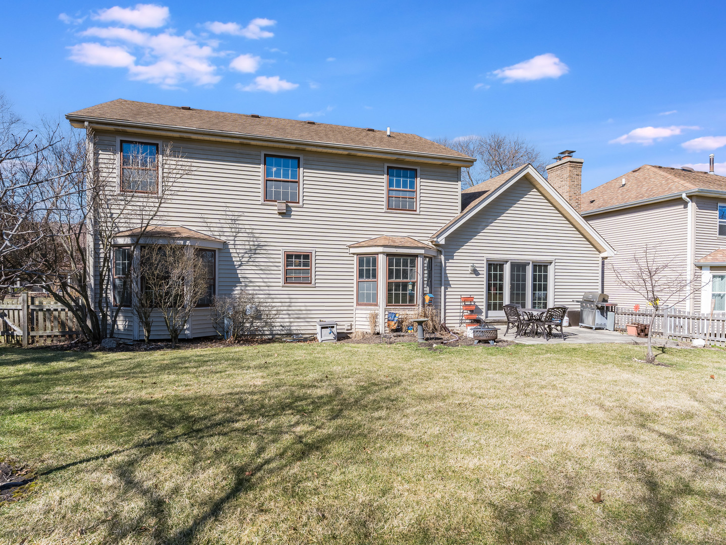 27W412 Chartwell Drive, Winfield, IL 60190