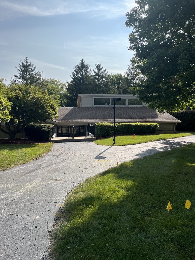 18650 Golfview Drive, Hazel Crest, IL 60429