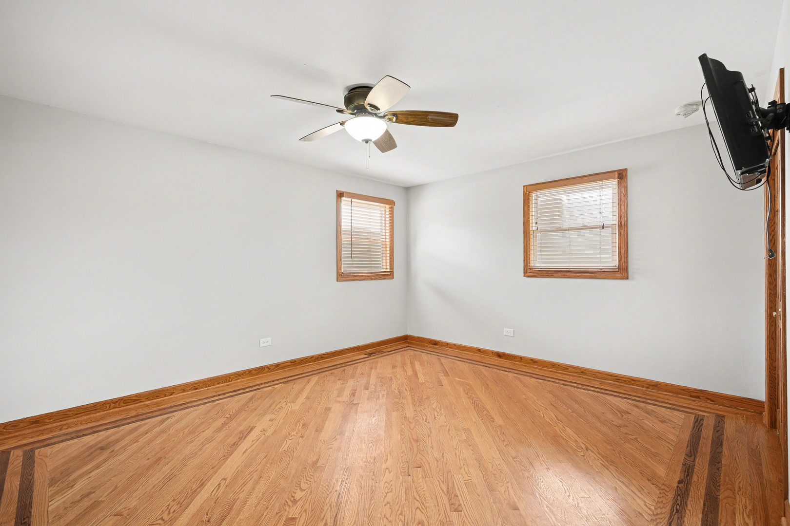 Naperville, IL 60565