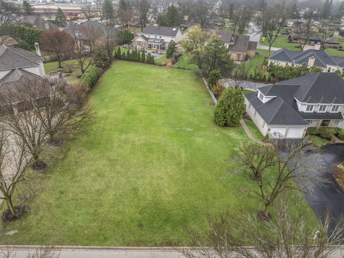 343 Hambletonian Drive, Oak Brook, IL 60523