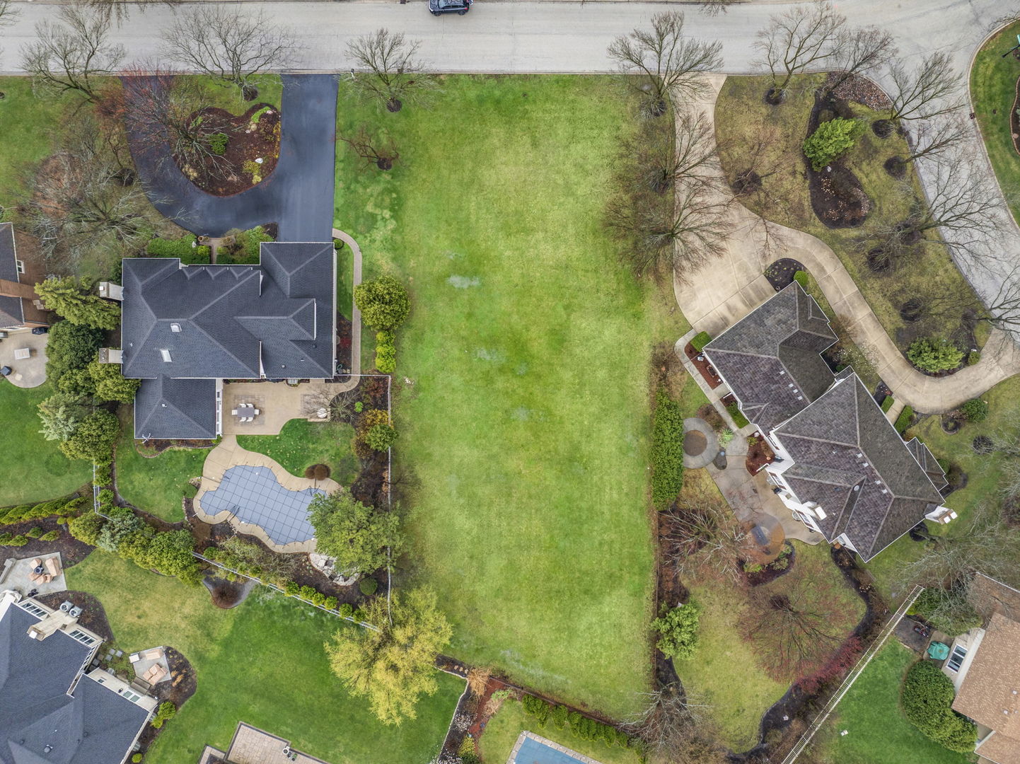 343 Hambletonian Drive, Oak Brook, IL 60523