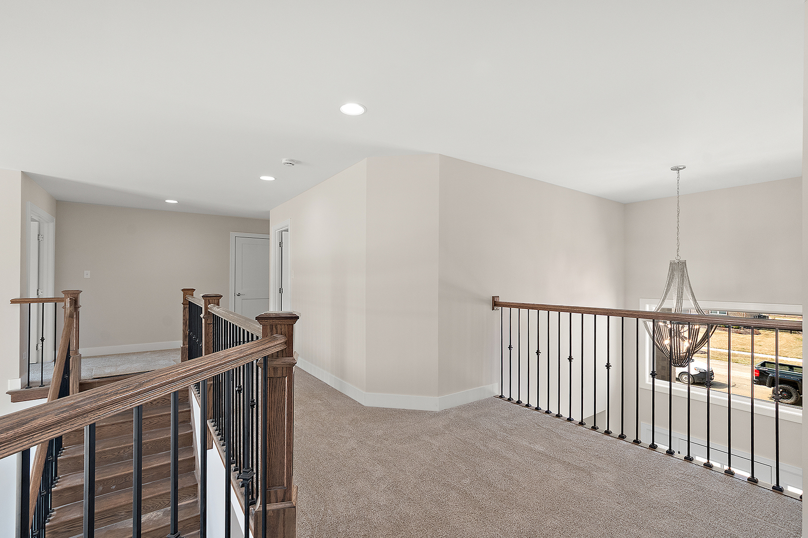 8214 S Stanley Trail, Frankfort, IL 60423