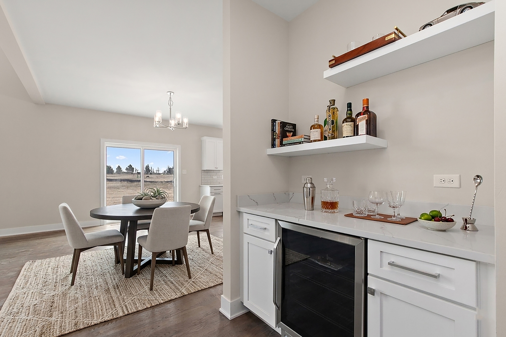 8214 S Stanley Trail, Frankfort, IL 60423