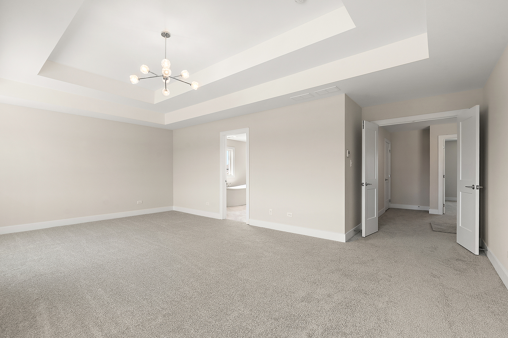 8214 S Stanley Trail, Frankfort, IL 60423