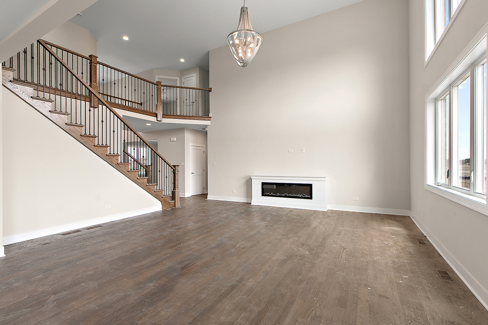 8214 S Stanley Trail, Frankfort, IL 60423