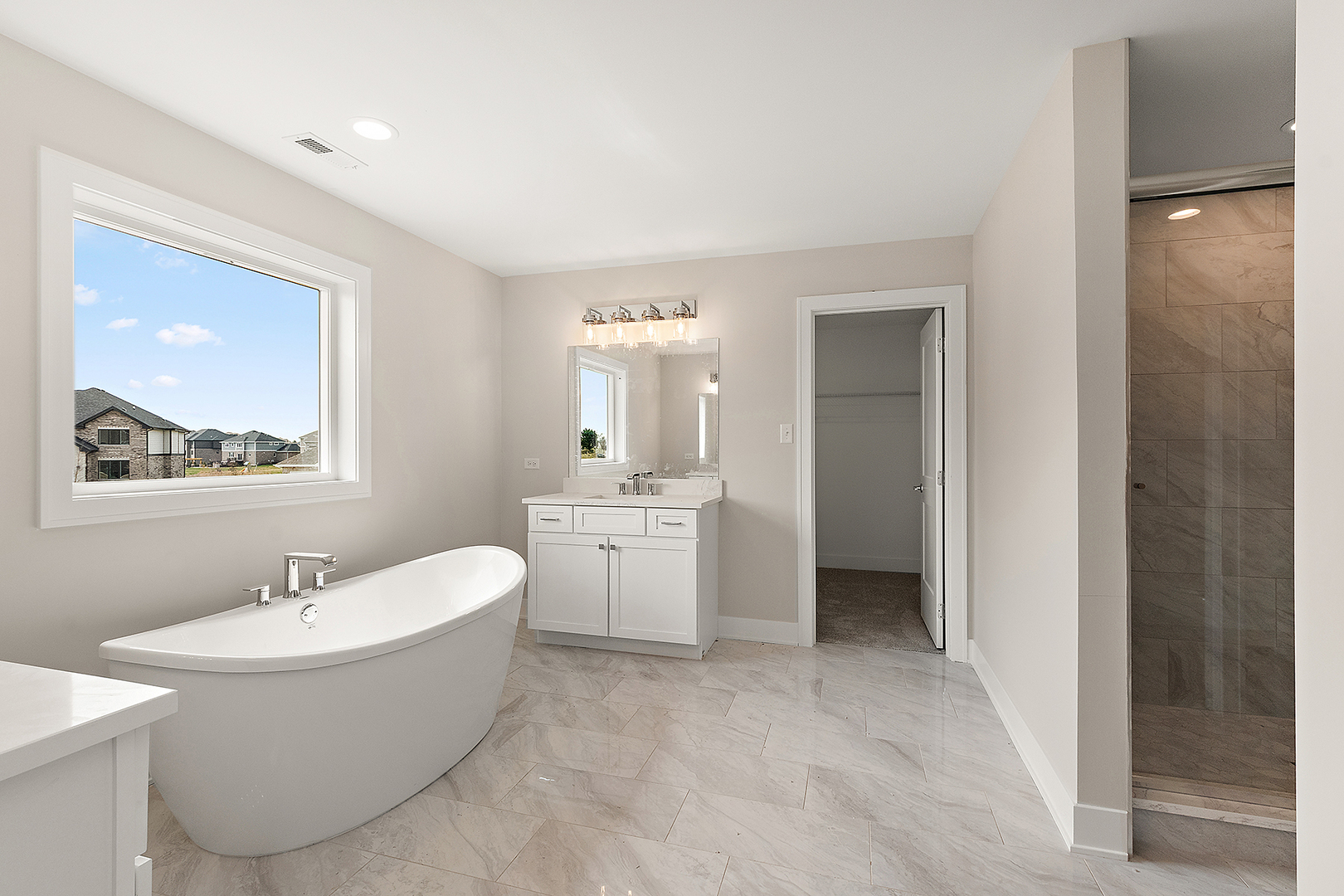 8214 S Stanley Trail, Frankfort, IL 60423