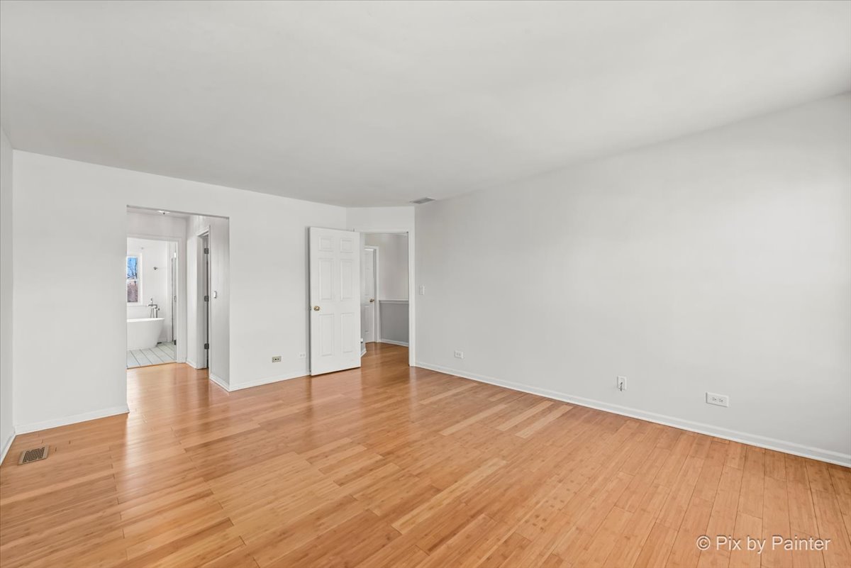 2045 Morningview Drive, Hoffman Estates, IL 60192