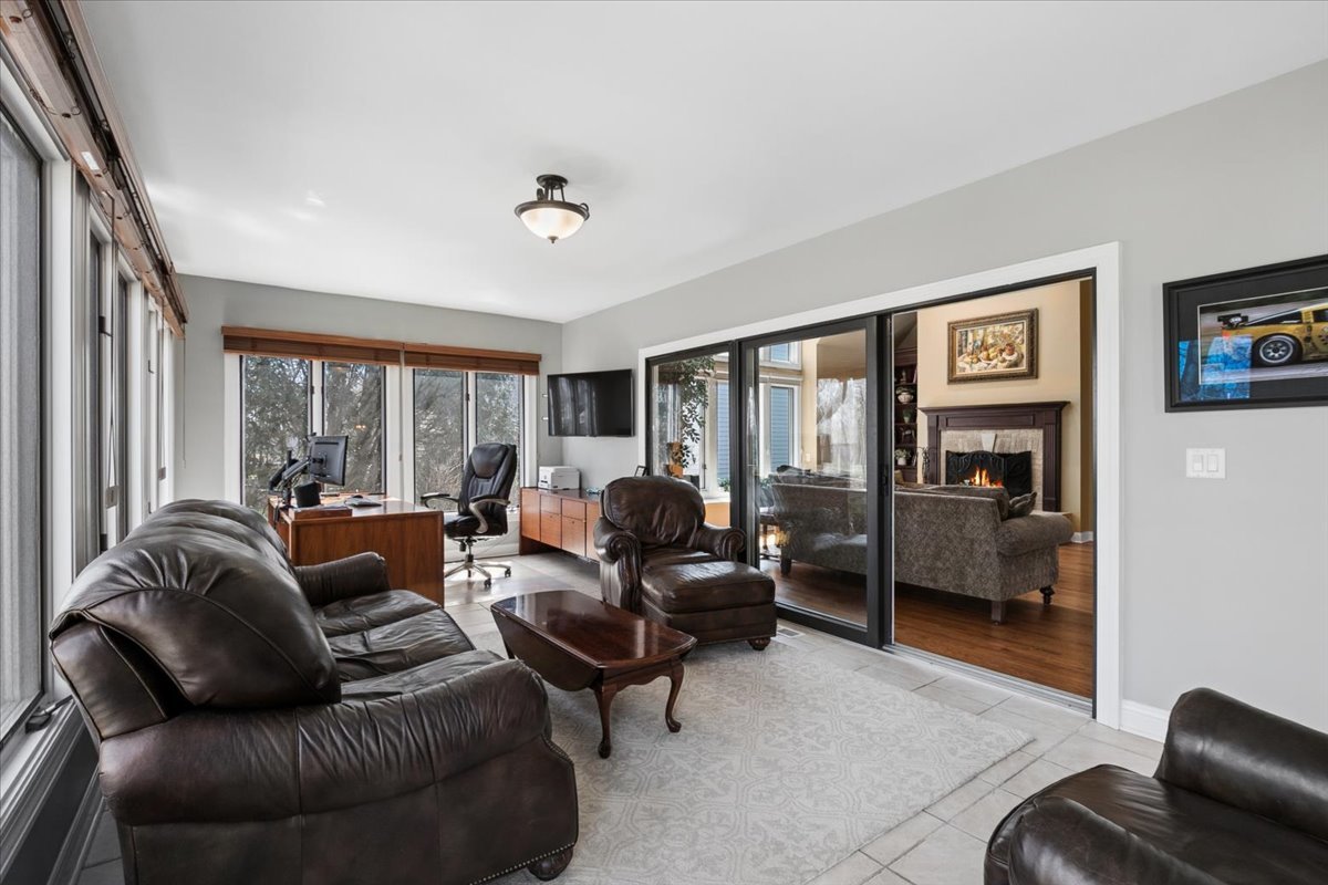 1065 Vineyard Drive, Gurnee, IL 60031