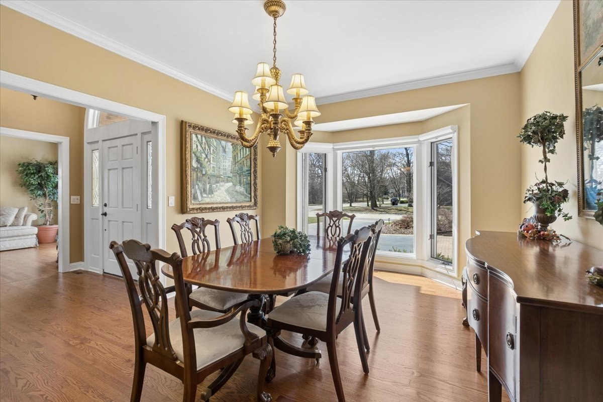 1065 Vineyard Drive, Gurnee, IL 60031