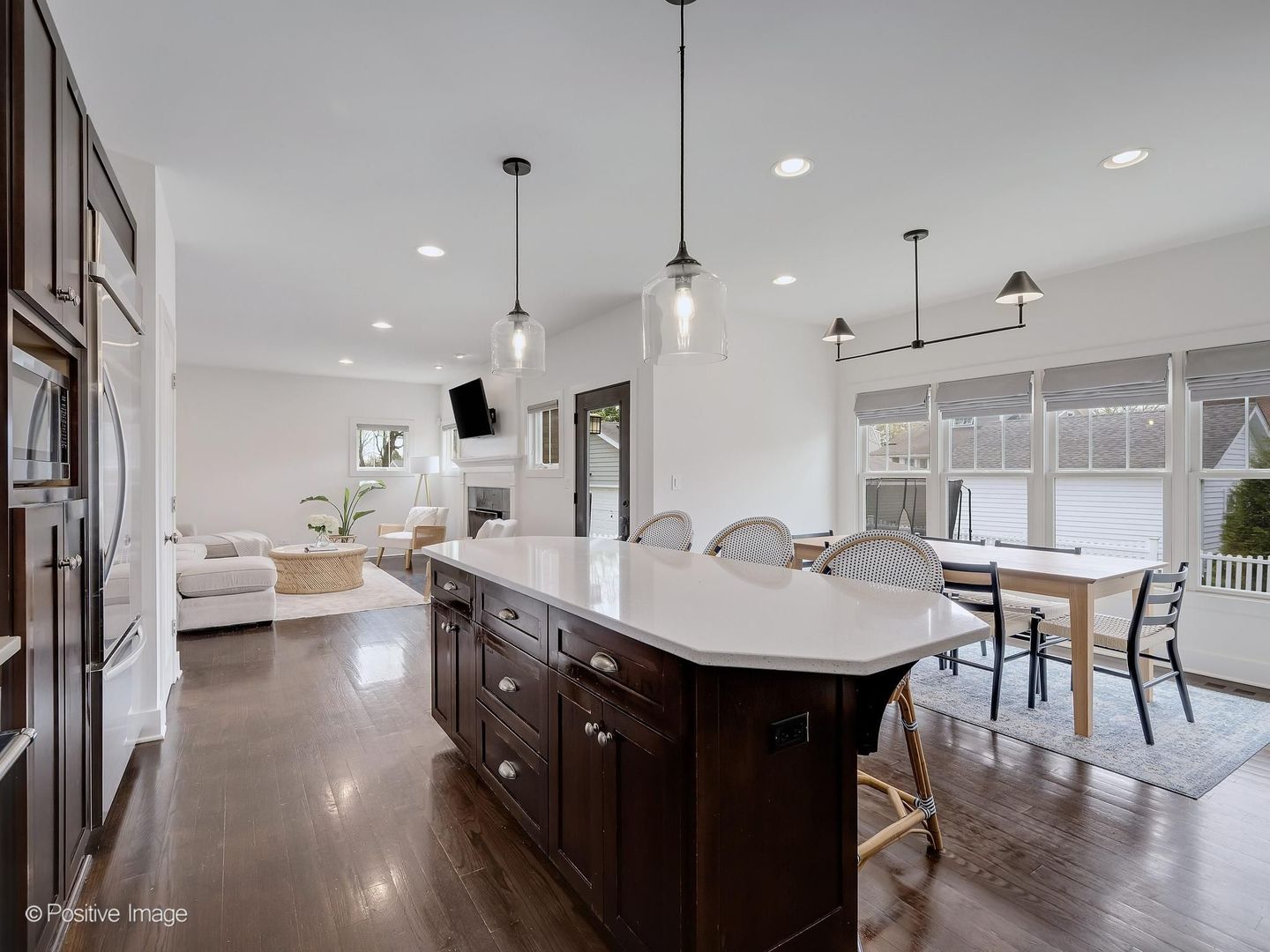 4142 Rose Avenue, Western Springs, IL 60558