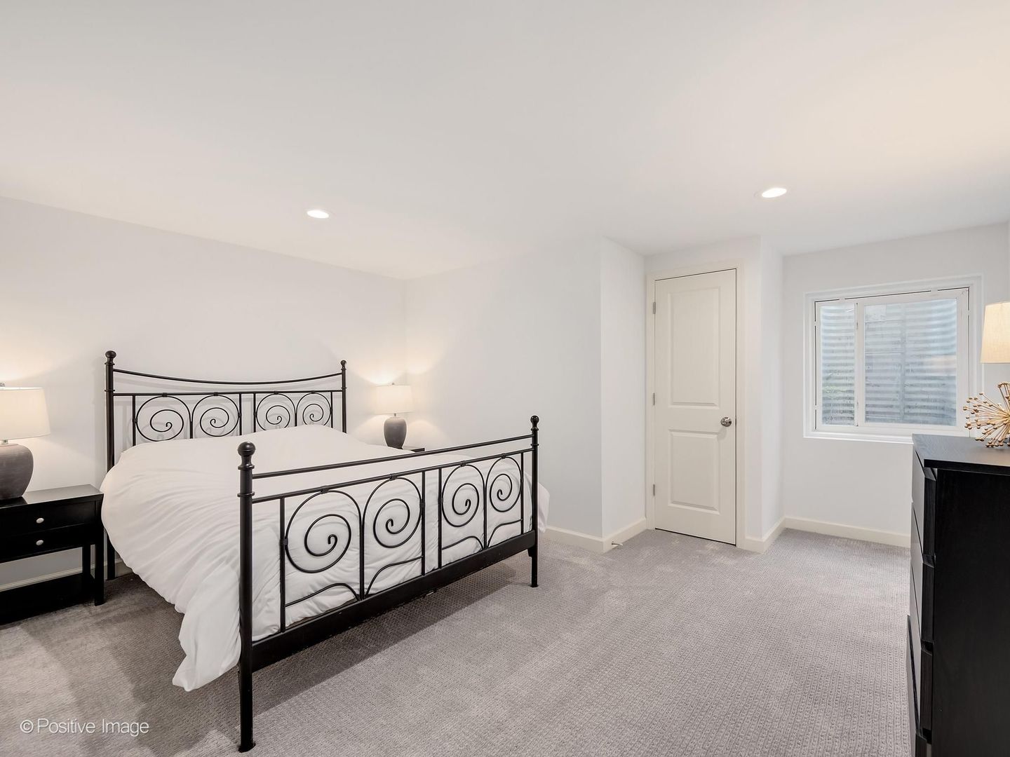 4142 Rose Avenue, Western Springs, IL 60558