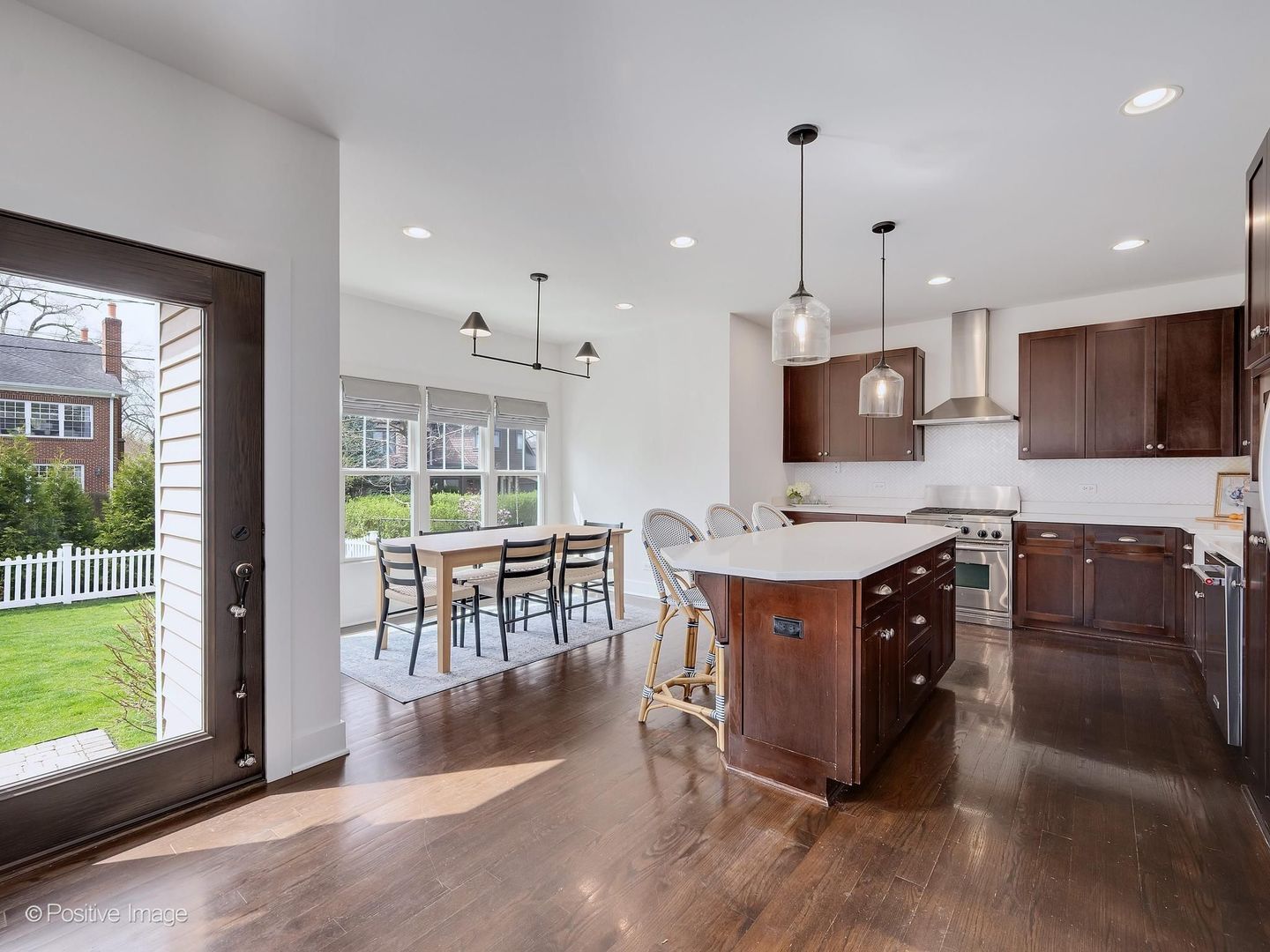 4142 Rose Avenue, Western Springs, IL 60558