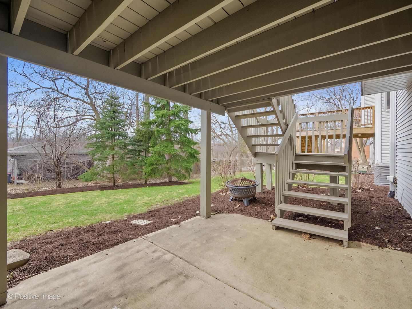 412 Lawrence Avenue, Glen Ellyn, IL 60137