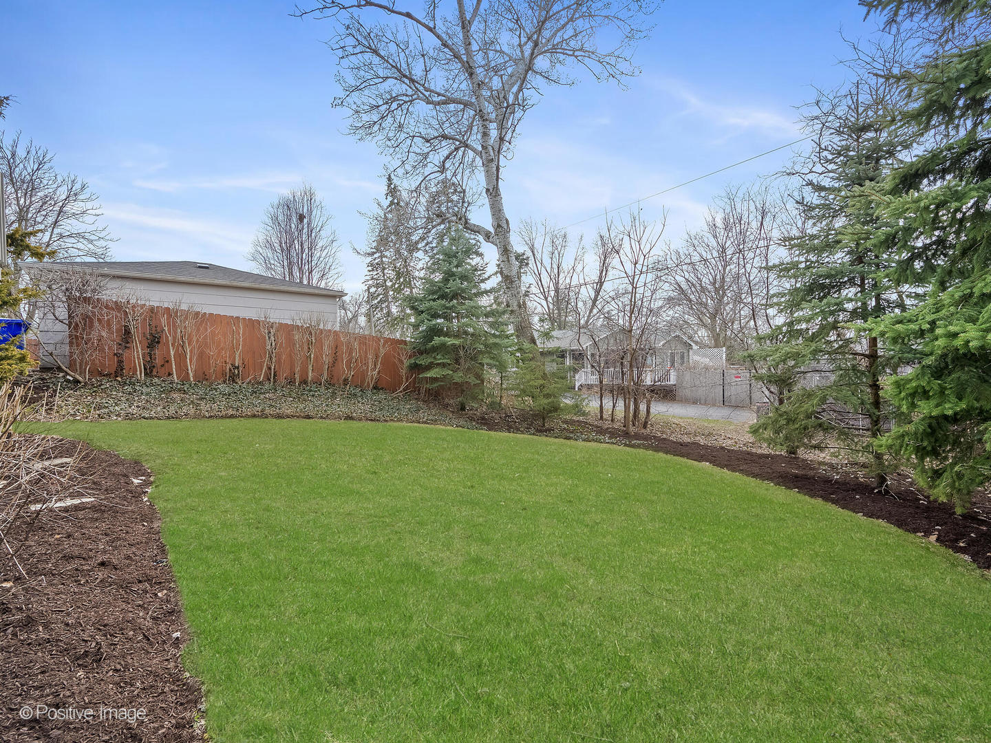 412 Lawrence Avenue, Glen Ellyn, IL 60137