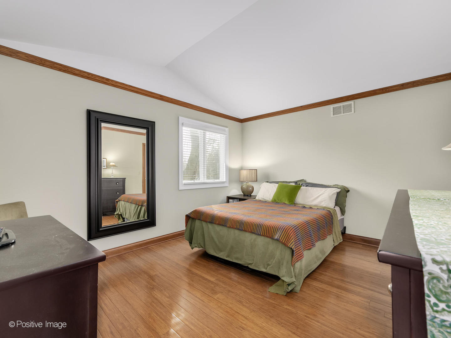 412 Lawrence Avenue, Glen Ellyn, IL 60137