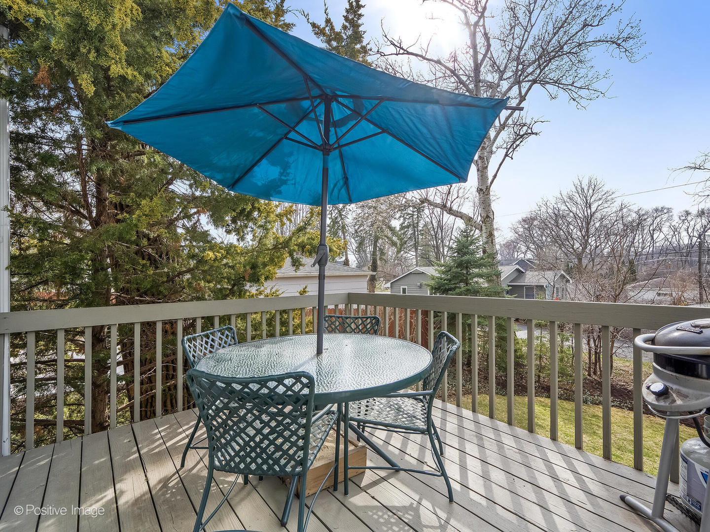 412 Lawrence Avenue, Glen Ellyn, IL 60137