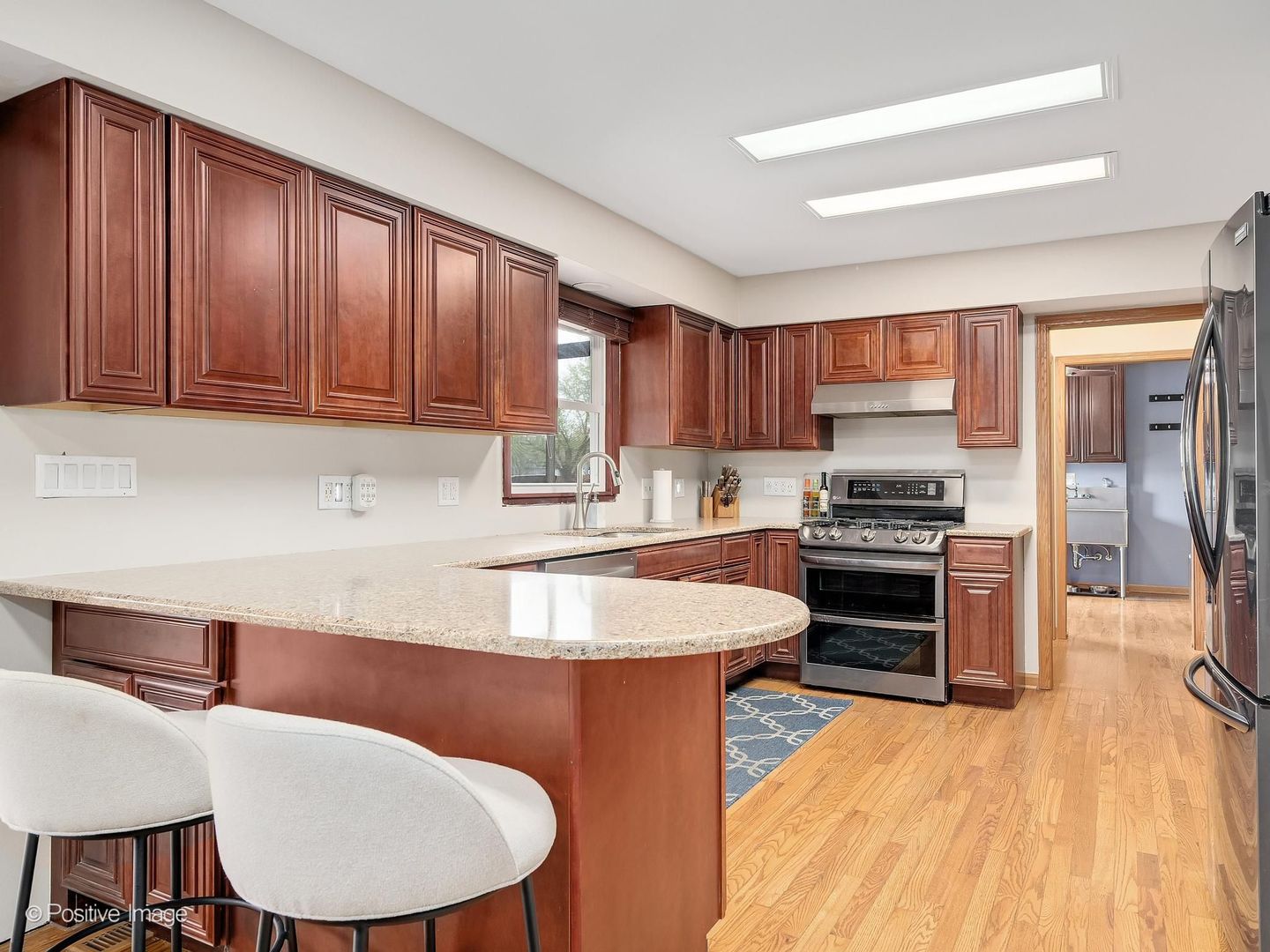 612 Stuart Drive, Carol Stream, IL 60188