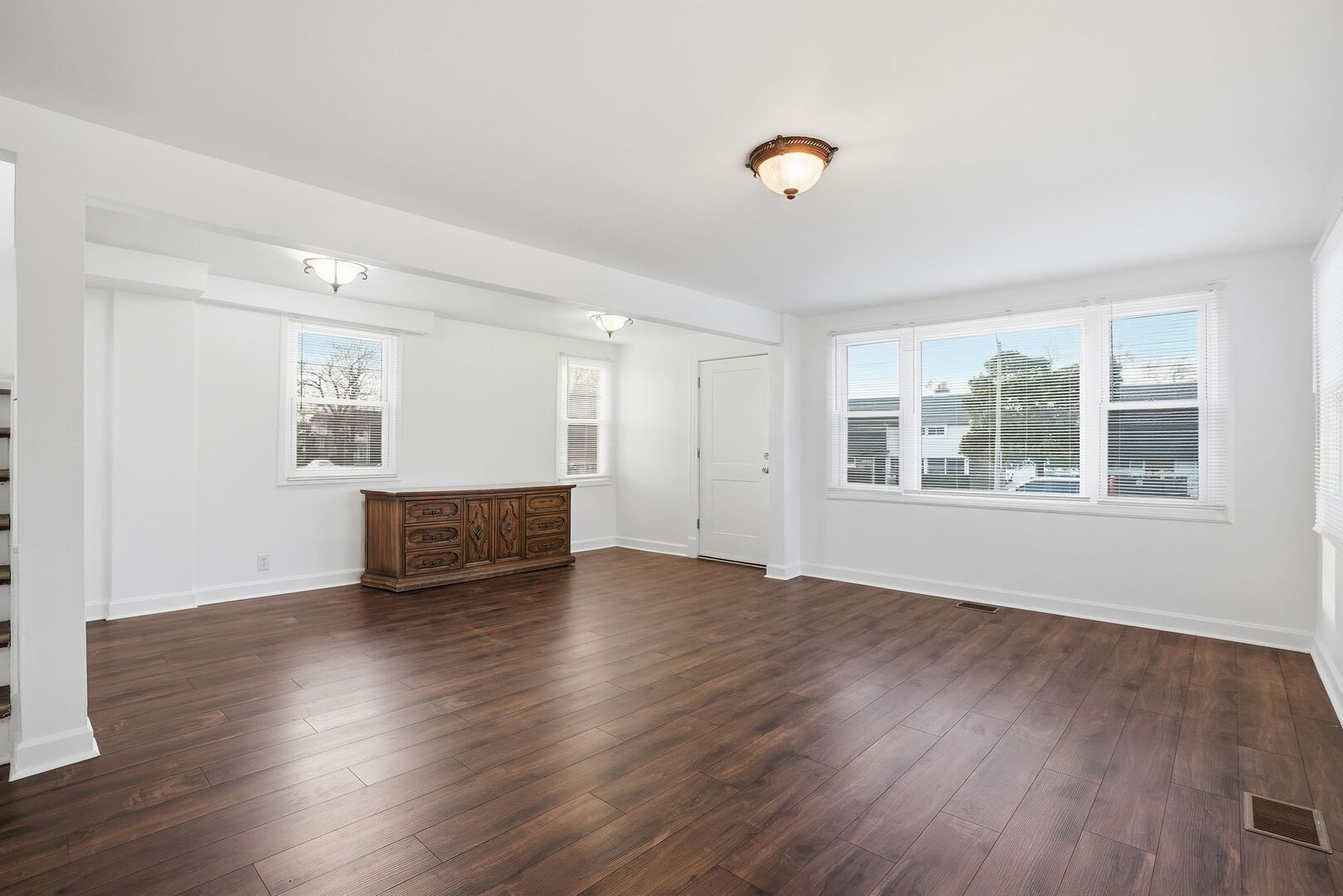 8047 45th Place, Lyons, IL 60534