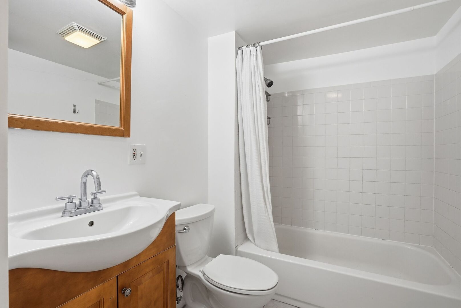 8047 45th Place, Lyons, IL 60534