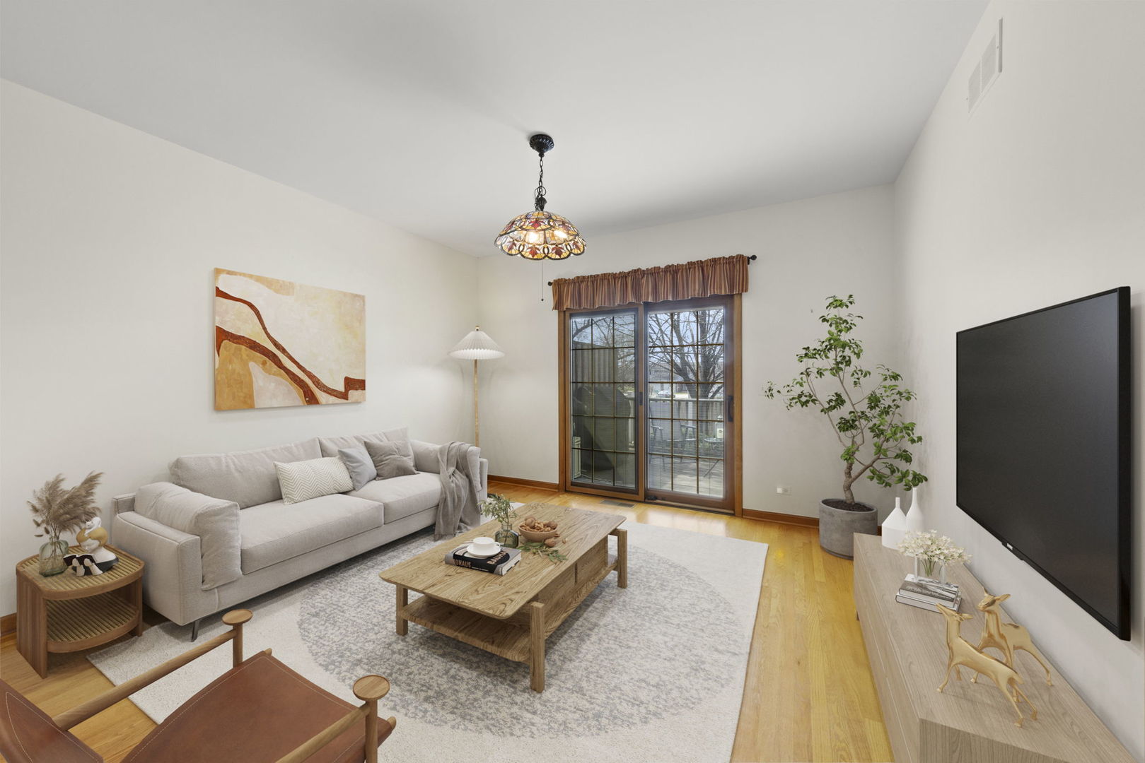 302 Roscommon Court, Glen Ellyn, IL 60137