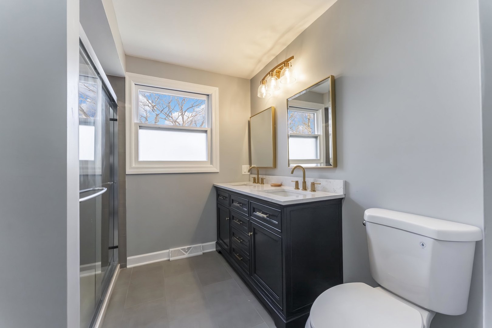 2205 Country Knoll Lane, Elgin, IL 60123