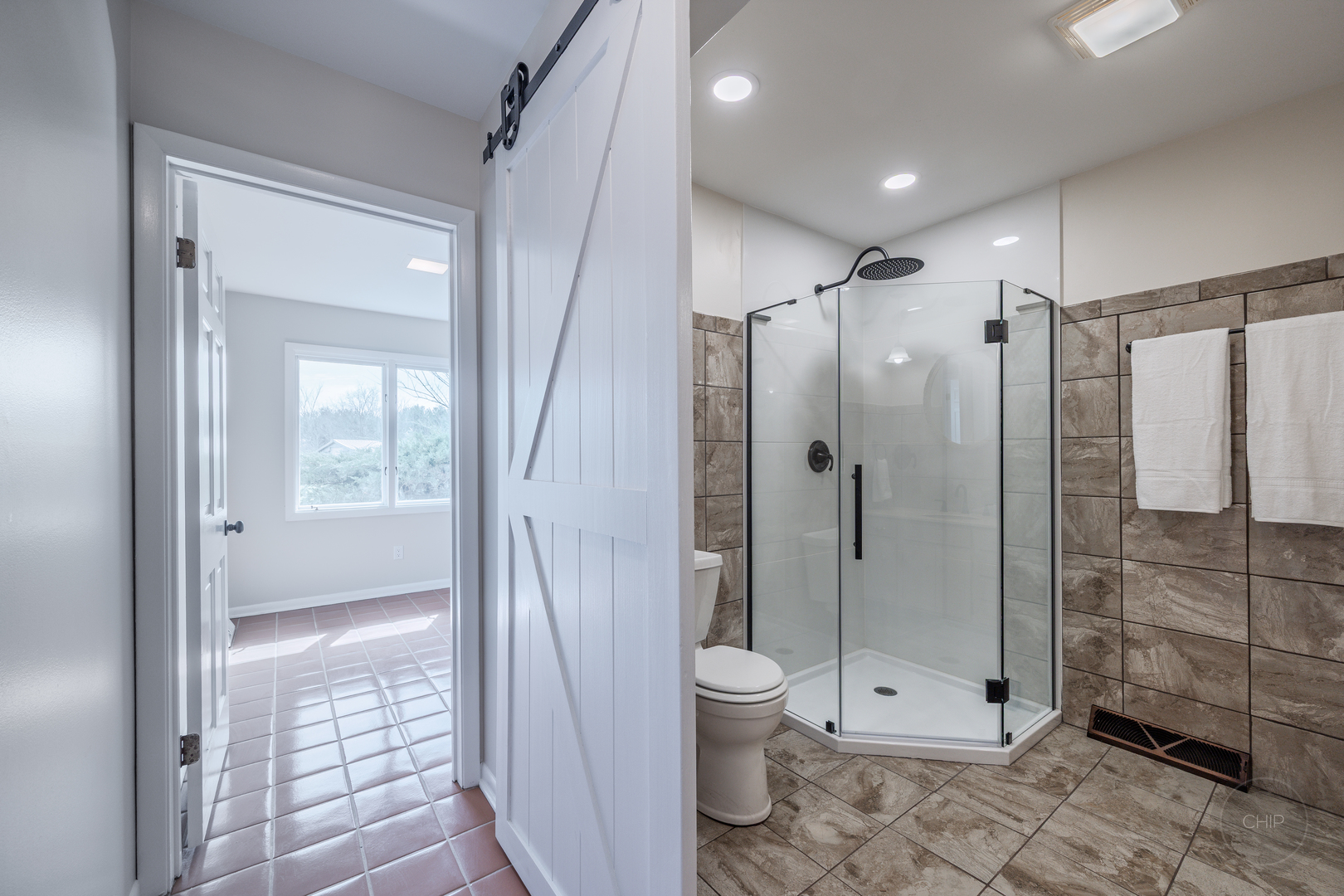 15600 Griswold Springs Road, Plano, IL 60545