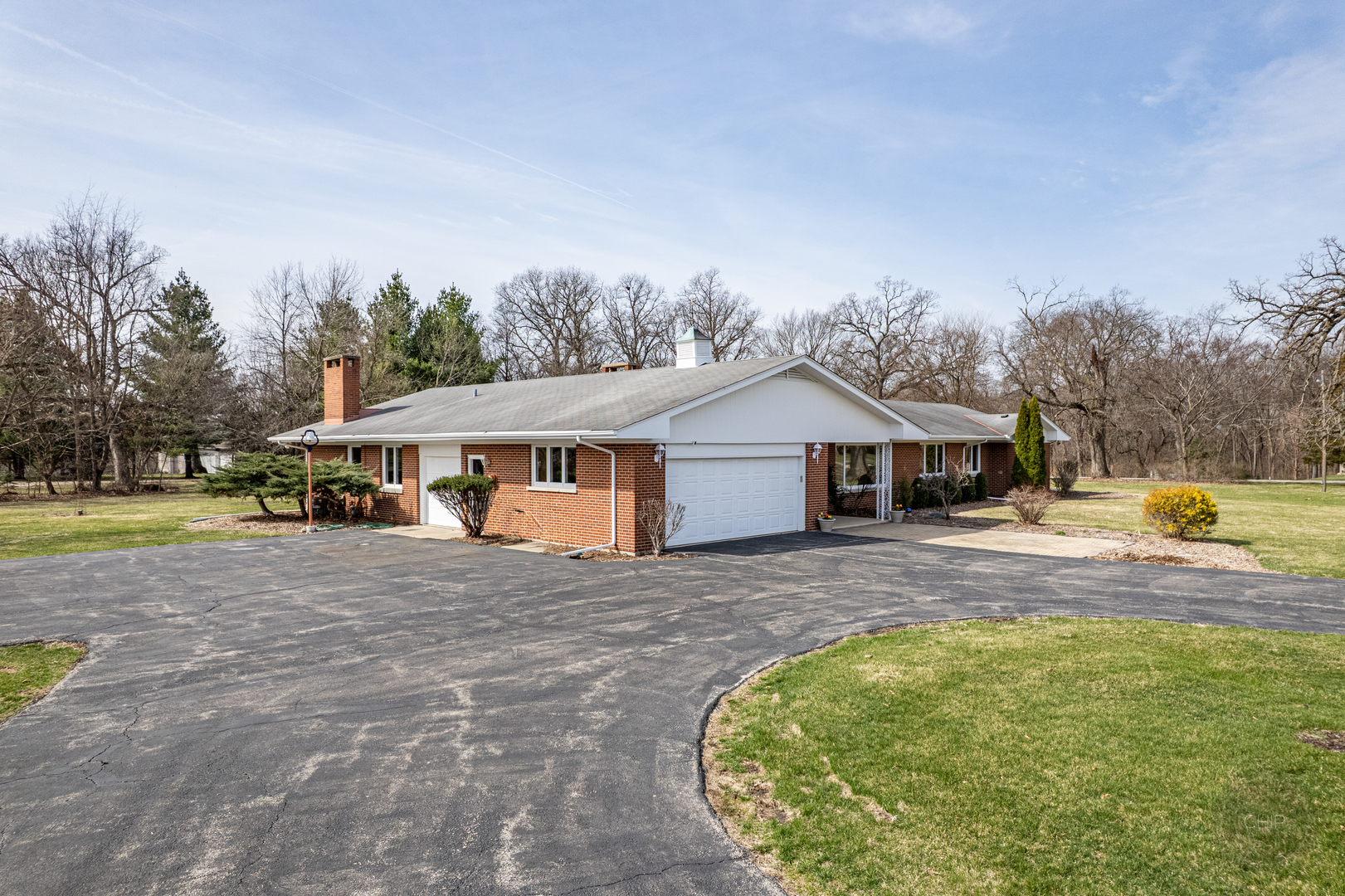 15600 Griswold Springs Road, Plano, IL 60545