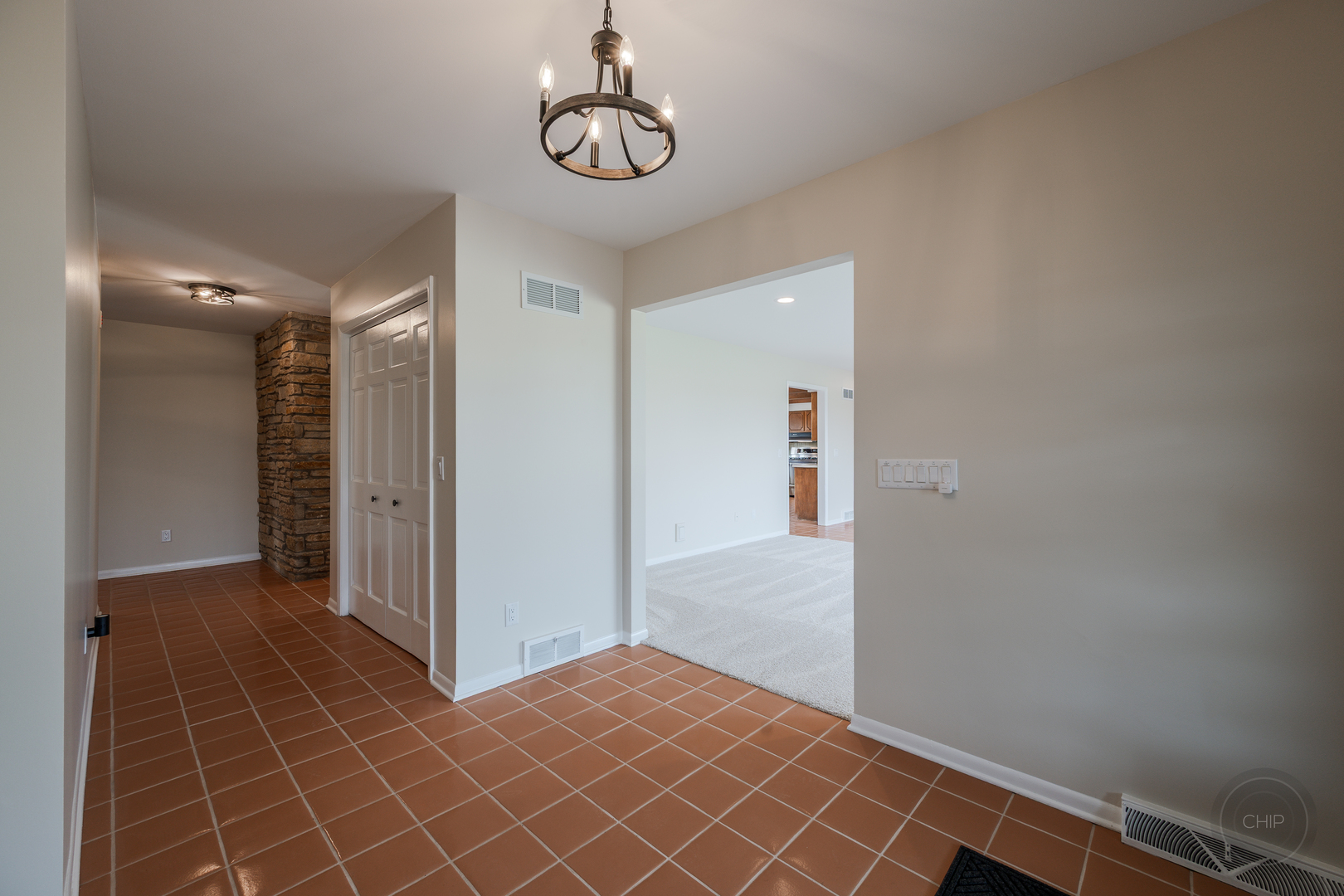 15600 Griswold Springs Road, Plano, IL 60545