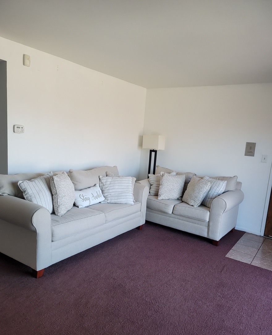 1889 Michigan City Road #3E, Calumet City, IL 60409