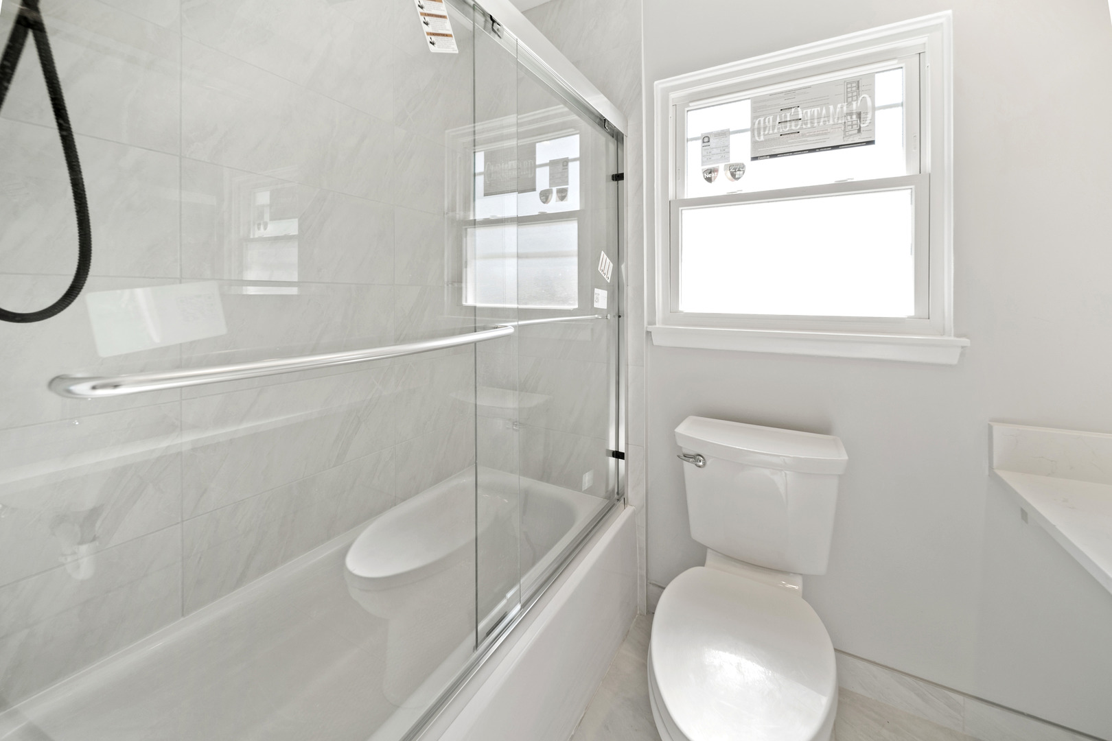 99 Essex Road, Elk Grove Village, IL 60007