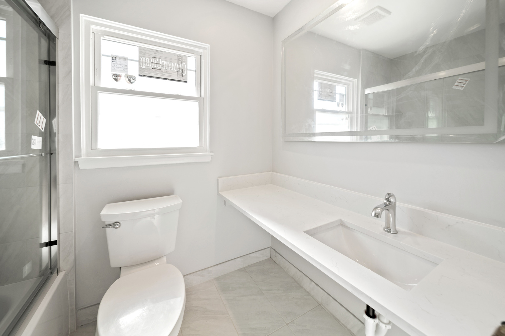 99 Essex Road, Elk Grove Village, IL 60007