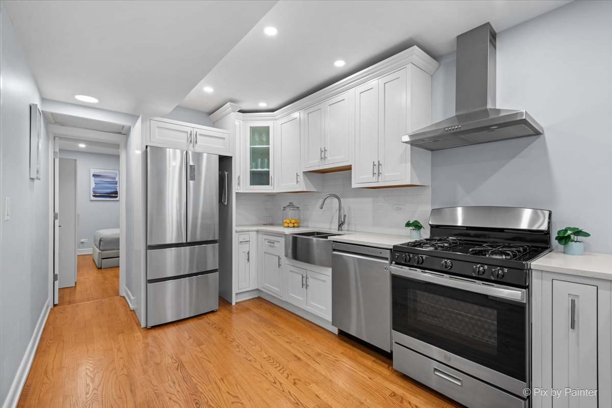 1969 N Lincoln Avenue #1, Chicago, IL 60614